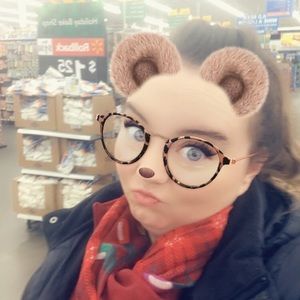 Meet your Posher, Shelly